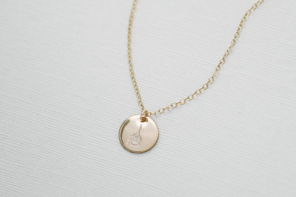 Hanging Plant Disc Necklace - 1/2” - Gold Clove